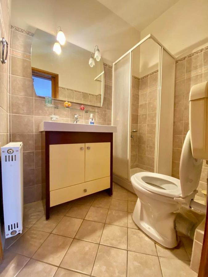 Dora'S Nest 5' Min From The Airport. Apartment Spata  Exterior photo